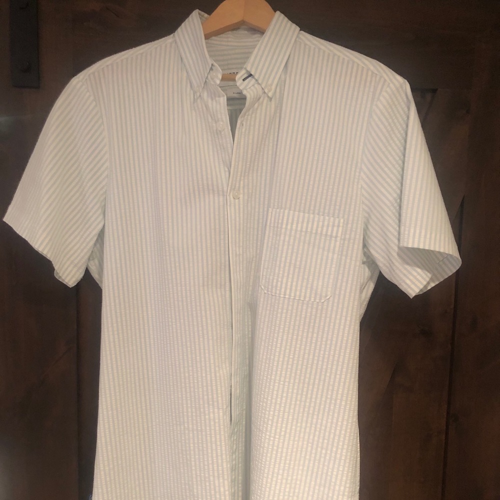 Mizzen + Main short sleeve button down shirt